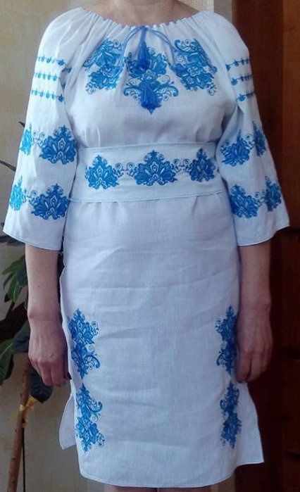 Вишиванка, сукня вишивана з квітами на білому льоні (Арт. 02023) 02023 фото