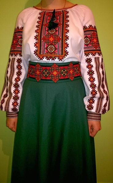 Вишиваний жіночий костюм - вишита блузка + вишита спідниця (Арт. 01966) 01966 фото