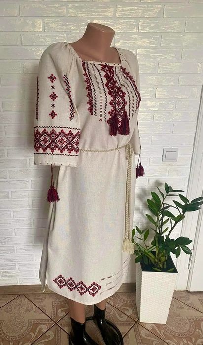 Вишиванка жіноча, сукня "Українська традиційна" (Арт. 03350) 03350 фото
