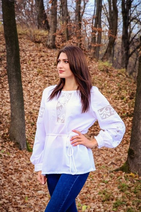 Неймовірно красива вишиванка, жіноча вишивана блузка на домотканому полотні "Мережка" (Арт. 01963) 01963 фото