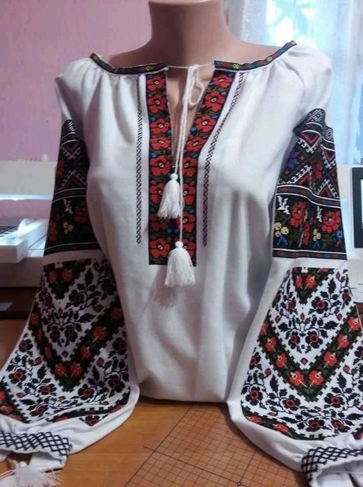 Вишиванка, жіноча вишивана блузка на білому льоні (Арт. 02167) 02167 фото