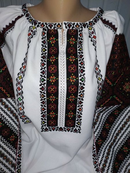 Вишиванка, жіноча вишивана блузка ручної роботи "Борщівська" (Арт. 02337) 02337 фото